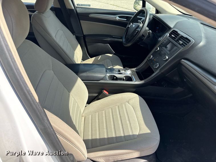 image for item DZ4086 2019 Ford Fusion 