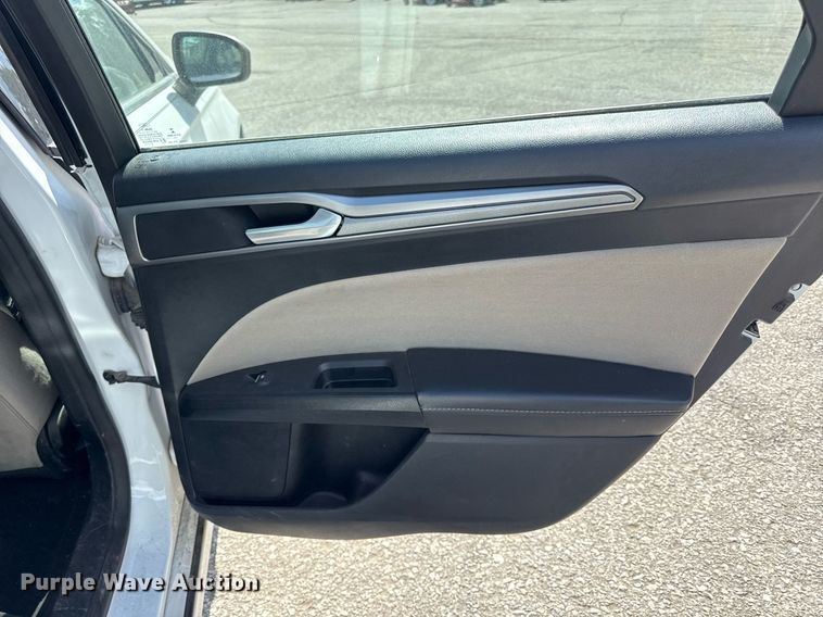 image for item DZ4086 2019 Ford Fusion 