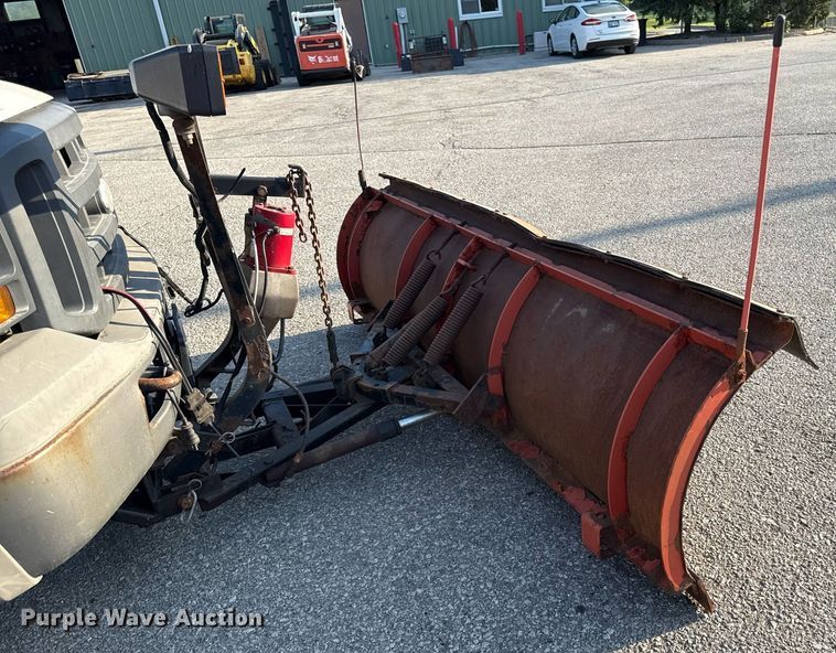 image for item DZ4092 2005 Ford F450 Super Duty XL dump flatbed truck