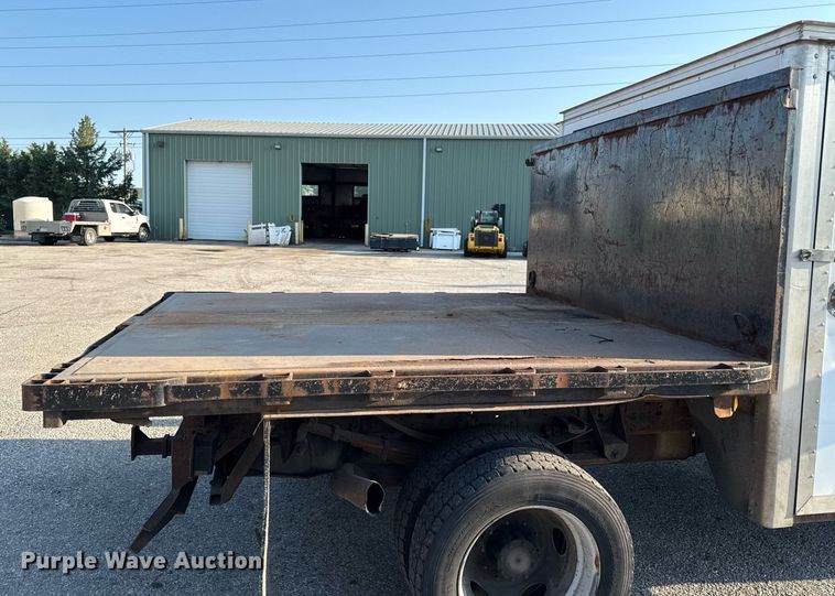 image for item DZ4092 2005 Ford F450 Super Duty XL dump flatbed truck