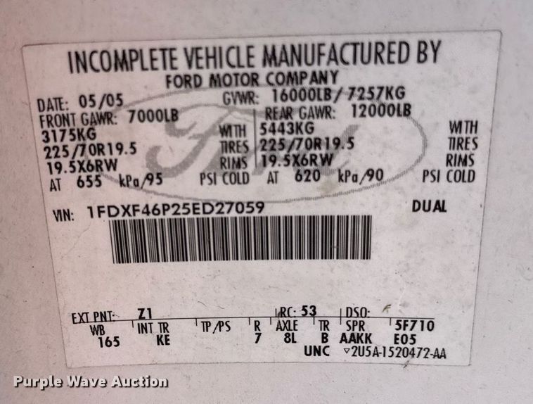 image for item DZ4092 2005 Ford F450 Super Duty XL dump flatbed truck