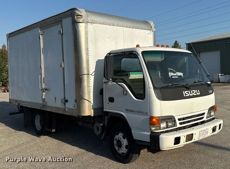 image for item DZ4093 2005 Isuzu NPR HD box truck
