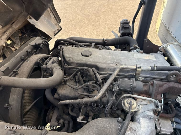 image for item DZ4093 2005 Isuzu NPR HD box truck