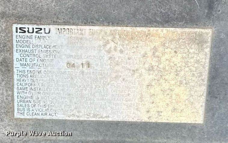 image for item DZ4093 2005 Isuzu NPR HD box truck