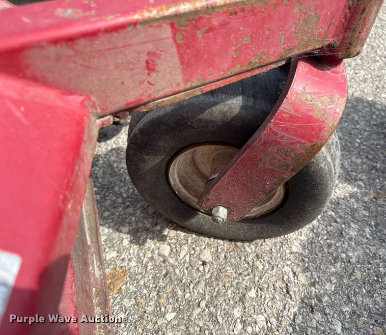 image for item DZ4098 (3) Exmark ZTR lawn mowers