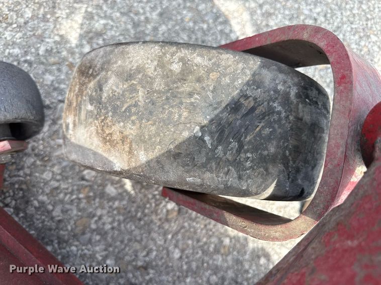 image for item DZ4098 (3) Exmark ZTR lawn mowers