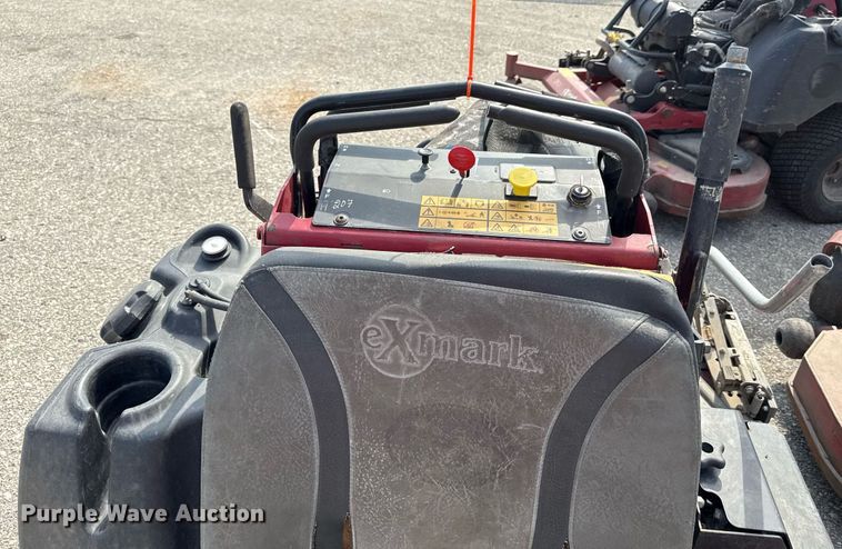 image for item DZ4102 (3) Exmark ZTR lawn mowers