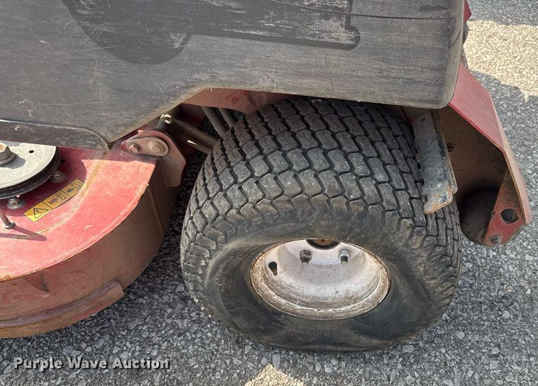 image for item DZ4102 (3) Exmark ZTR lawn mowers