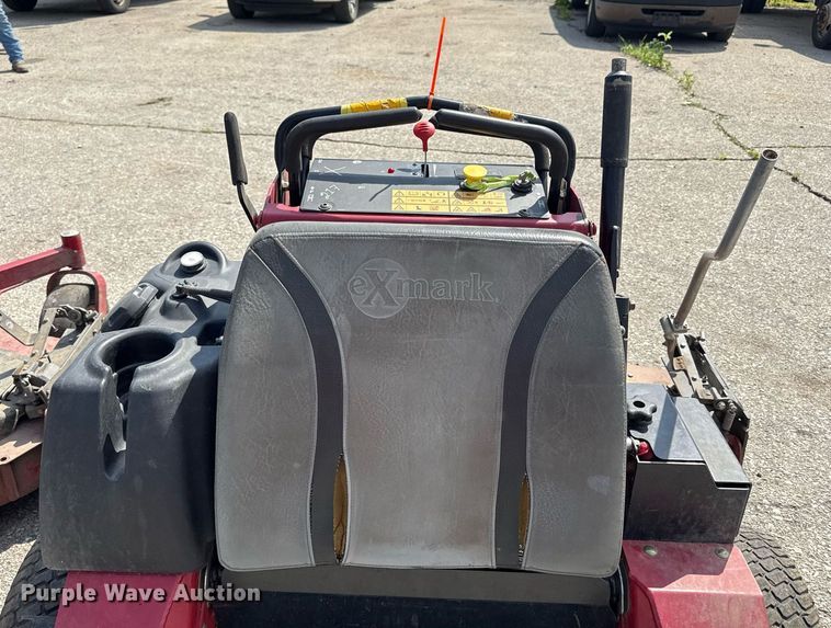 image for item DZ4103 (2) Exmark ZTR lawn mowers