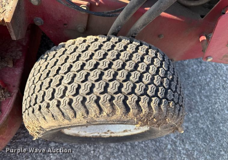 image for item DZ4118 (2) Exmark ZTR lawn mowers