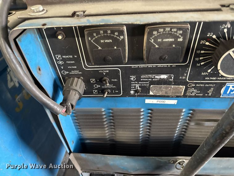 image for item DZ4137 (6) welders