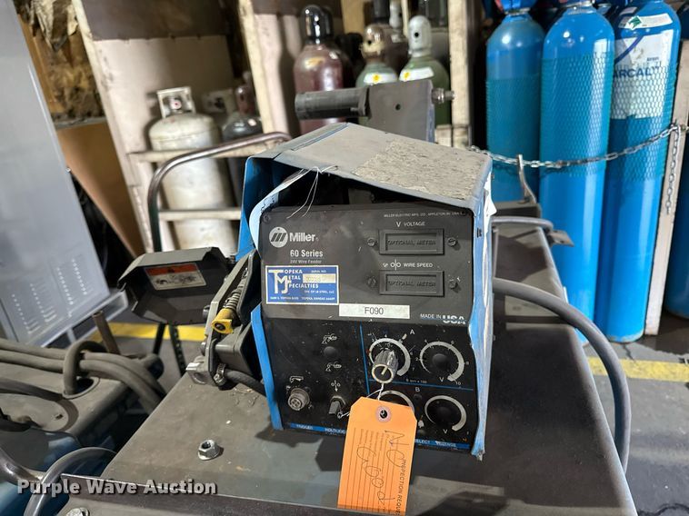 image for item DZ4137 (6) welders