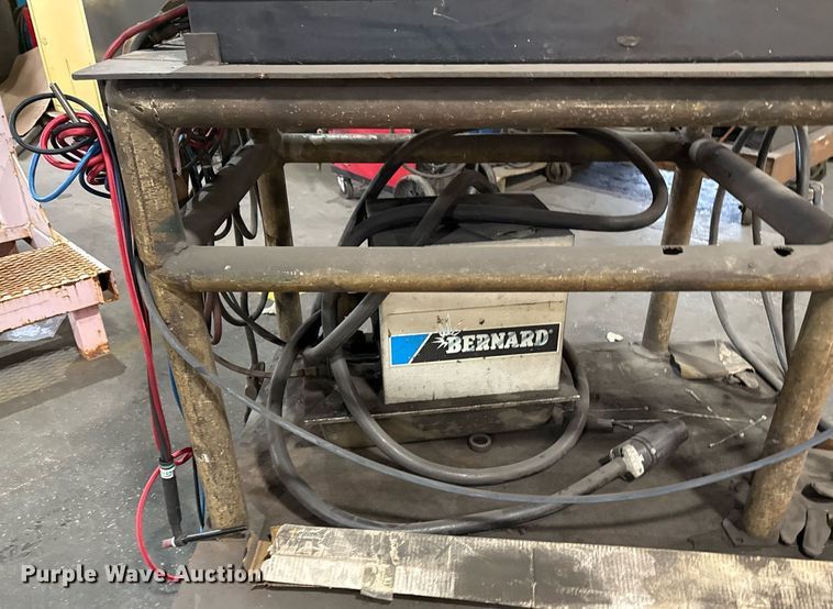image for item DZ4137 (6) welders
