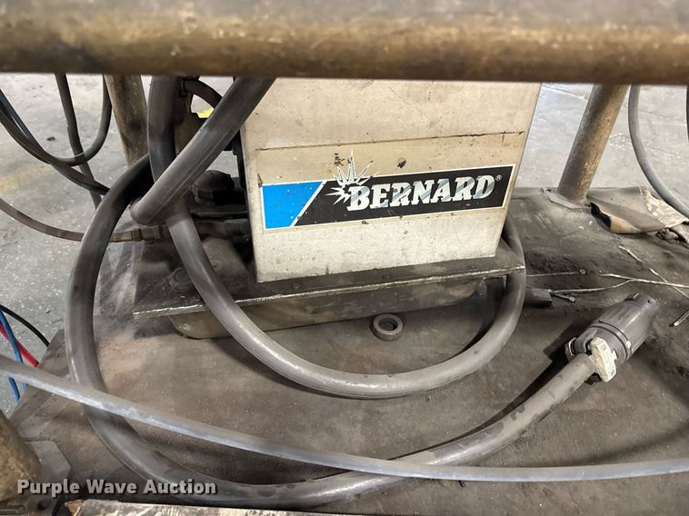 image for item DZ4137 (6) welders