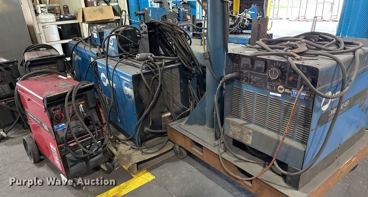 image for item DZ4138 (5) welders