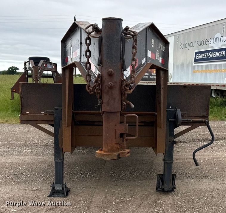 image for item DZ4141 2003 Neal Manufacturing flatbed trailer