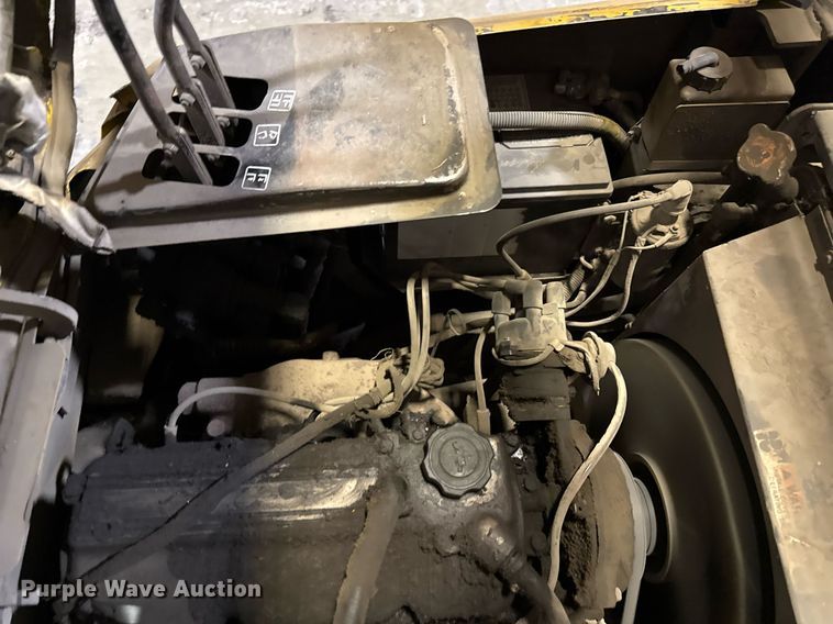 image for item DZ4143 Yale forklift