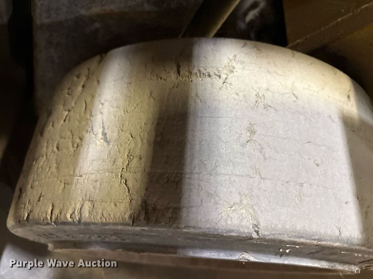 image for item DZ4143 Yale forklift