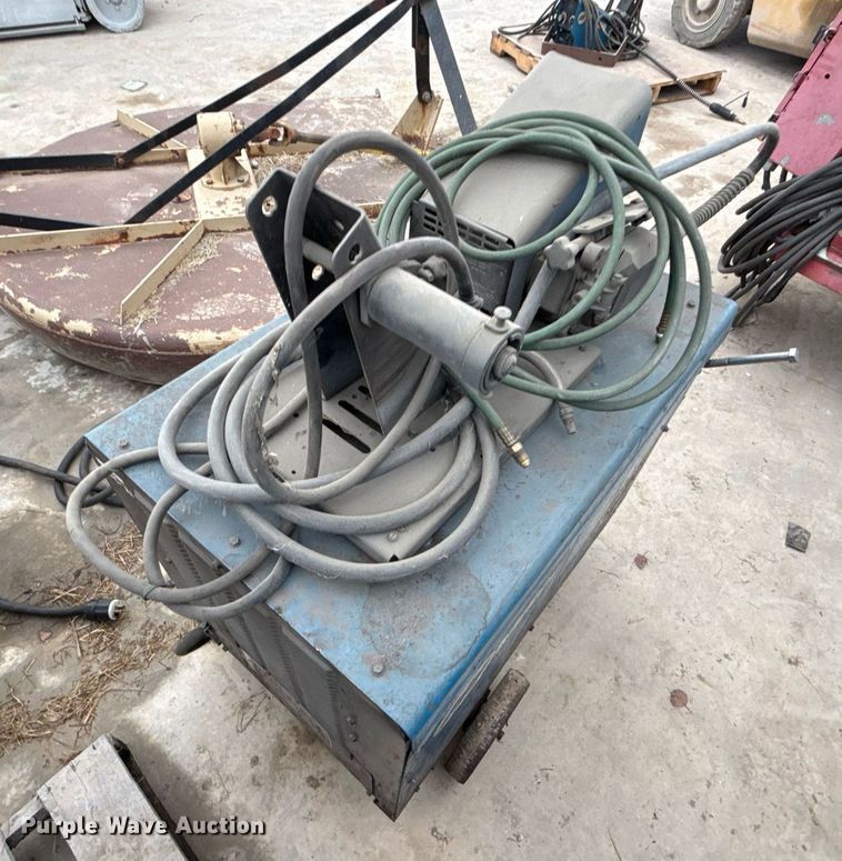 image for item DZ4147 (2) Miller welders