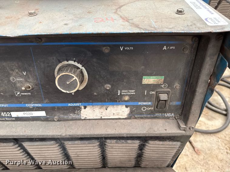 image for item DZ4147 (2) Miller welders