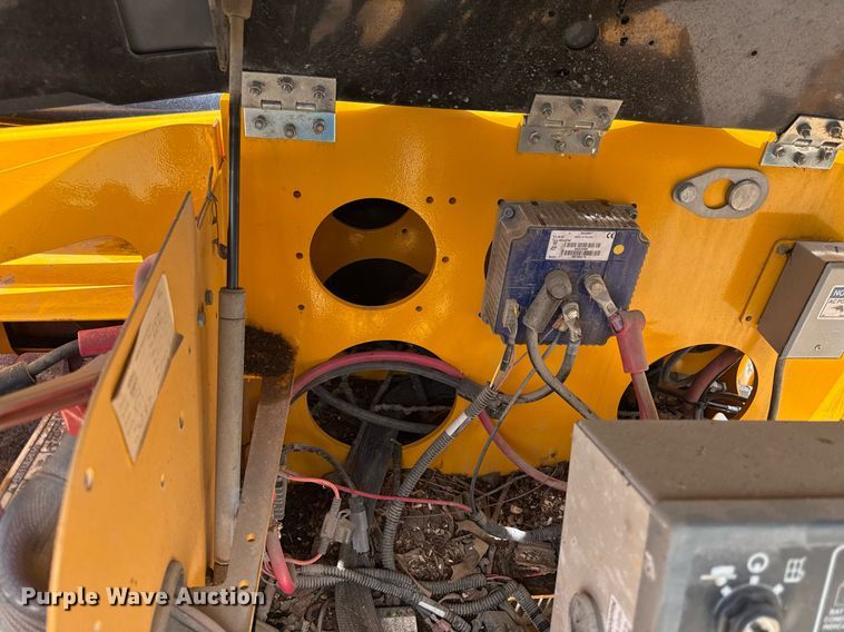 image for item DZ4149 2022 Haulotte 5533A boom lift