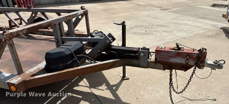 image for item DZ4154 1999 Escalate trailer ET4000 utility trailer