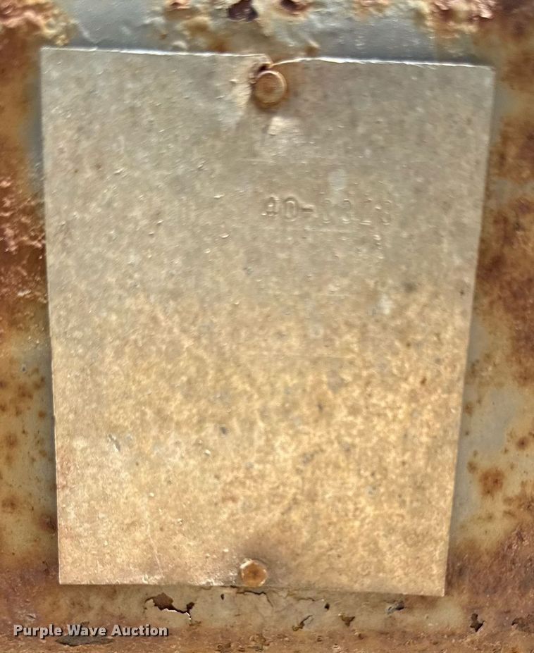 image for item DZ4154 1999 Escalate trailer ET4000 utility trailer