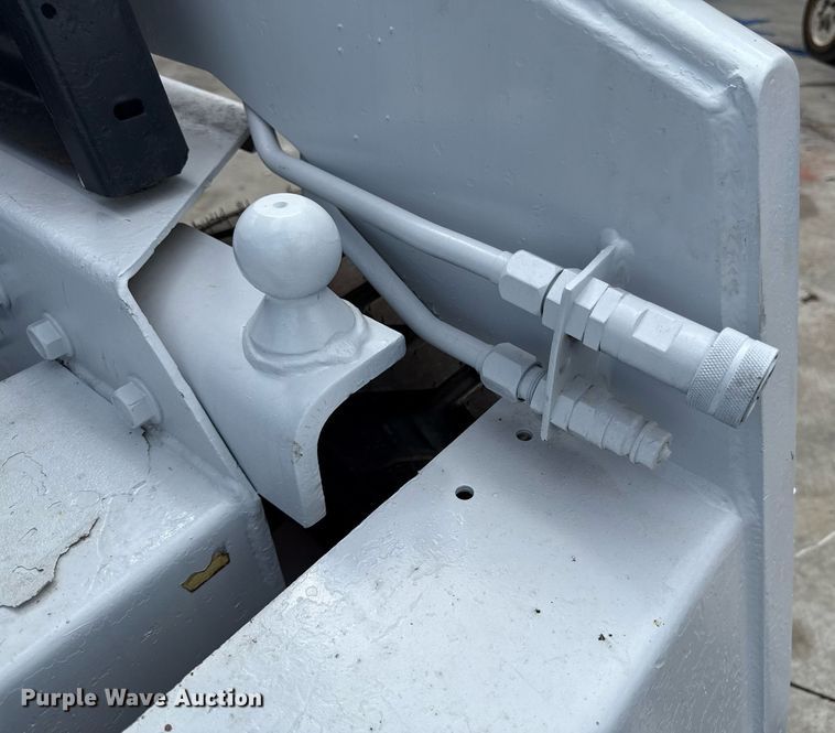 image for item DZ4155 1983 Bobcat 642 skid steer loader