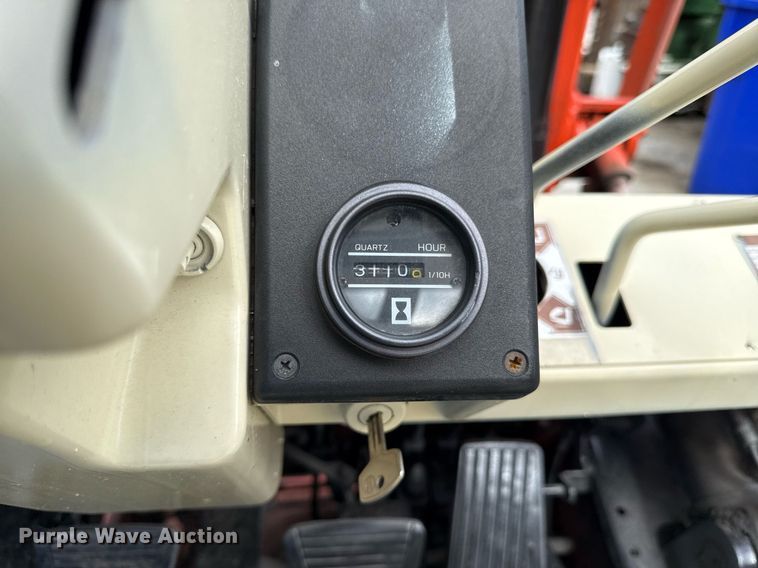 image for item DZ4157 Nissan 50 forklift