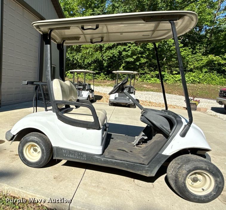 image for item DZ4160 Yamaha YDRAX golf cart