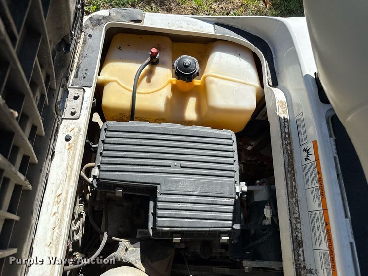 image for item DZ4160 Yamaha YDRAX golf cart