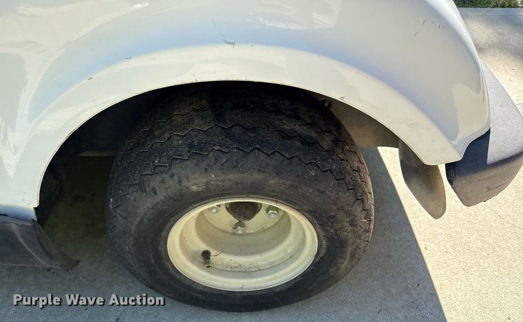 image for item DZ4160 Yamaha YDRAX golf cart