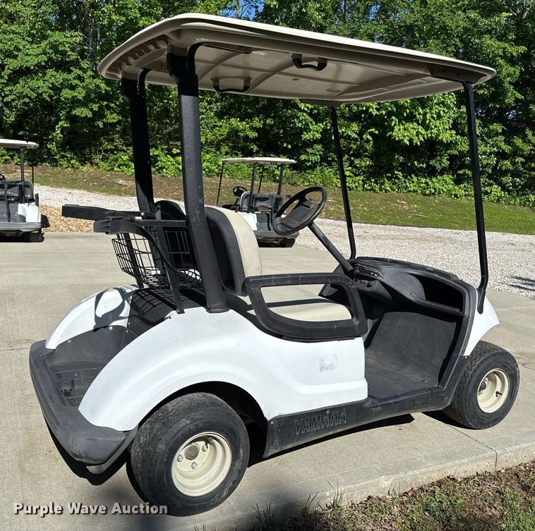 image for item DZ4161 2010 Yamaha YDRAX golf cart