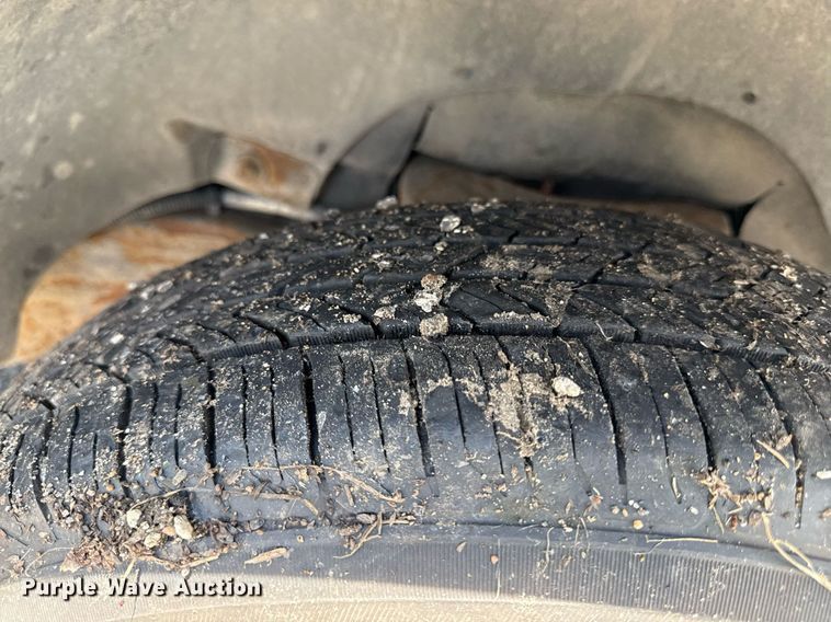 image for item DZ4183 2003 Chevrolet S10 Ext. Cab pickup truck