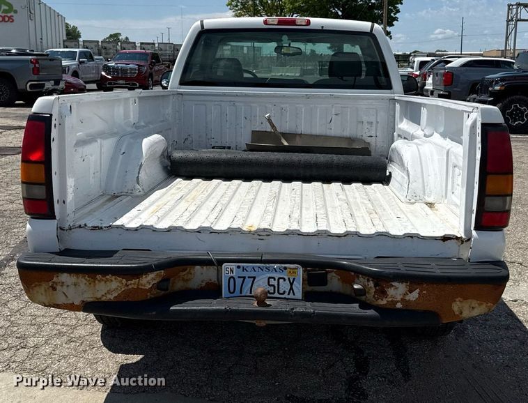 image for item DZ4184 2006 GMC Sierra 1500 pickup truck