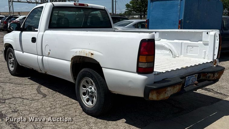 image for item DZ4184 2006 GMC Sierra 1500 pickup truck