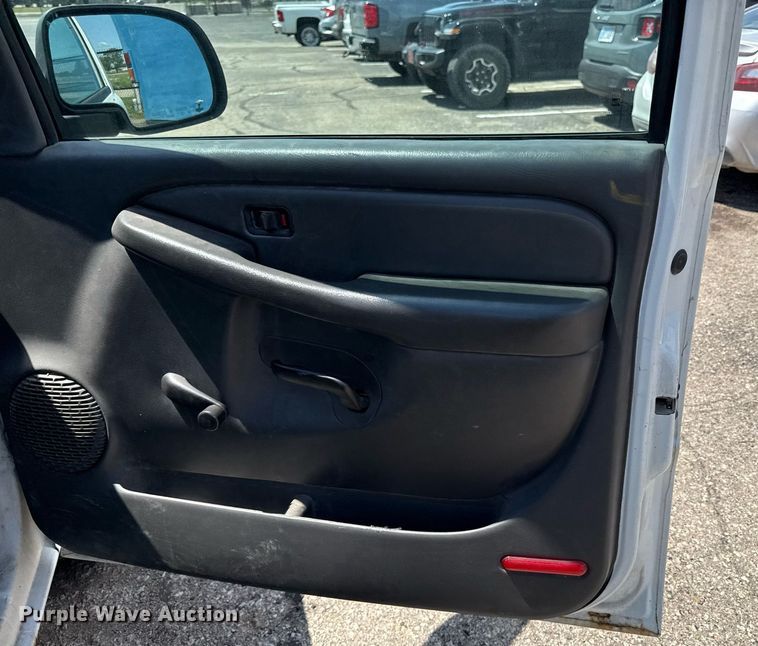 image for item DZ4184 2006 GMC Sierra 1500 pickup truck