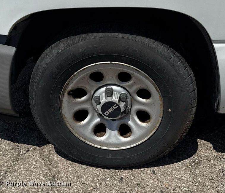 image for item DZ4184 2006 GMC Sierra 1500 pickup truck