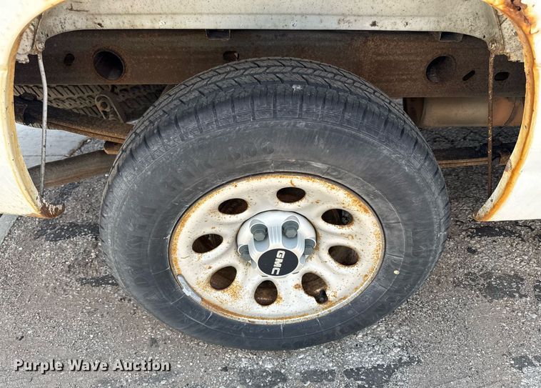 image for item DZ4184 2006 GMC Sierra 1500 pickup truck