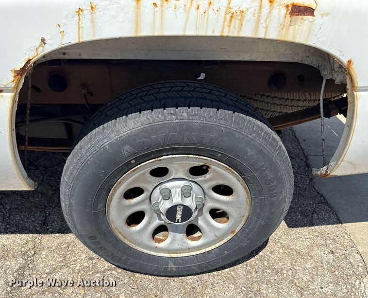 image for item DZ4184 2006 GMC Sierra 1500 pickup truck