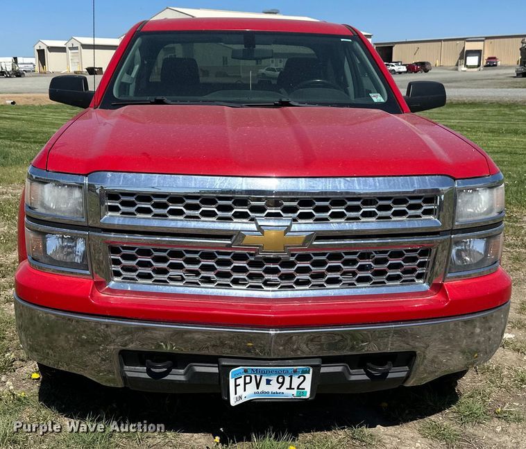 image for item EB2560 2014 Chevrolet  Silverado 1500 Double Cab pickup truck