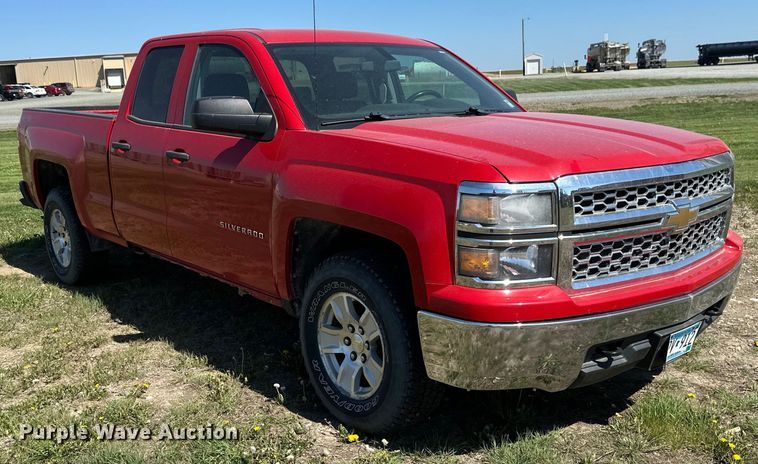 image for item EB2560 2014 Chevrolet  Silverado 1500 Double Cab pickup truck