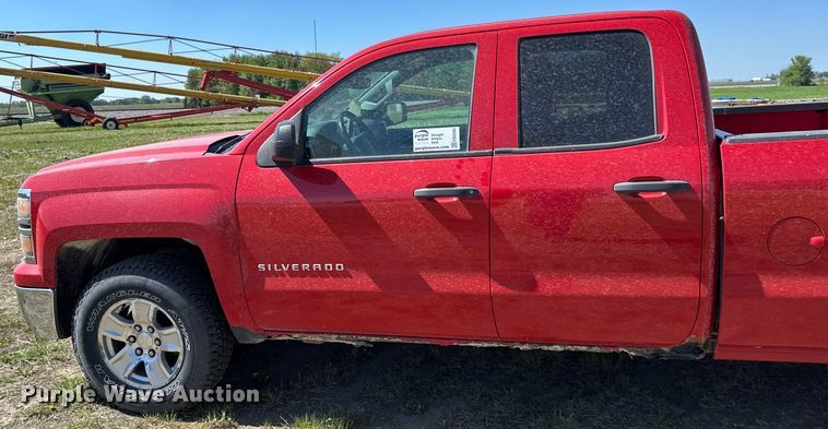 image for item EB2560 2014 Chevrolet  Silverado 1500 Double Cab pickup truck