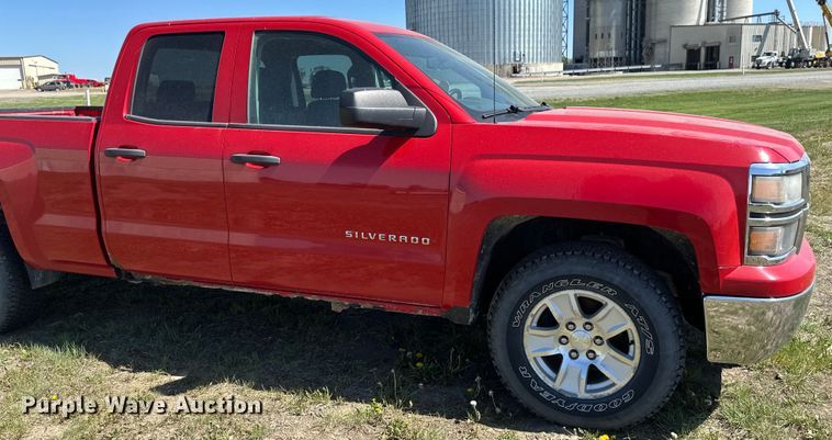 image for item EB2560 2014 Chevrolet  Silverado 1500 Double Cab pickup truck