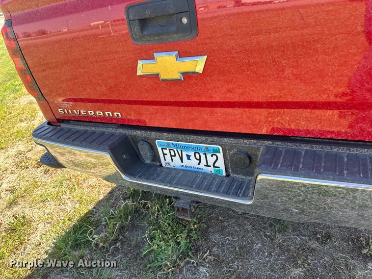 image for item EB2560 2014 Chevrolet  Silverado 1500 Double Cab pickup truck