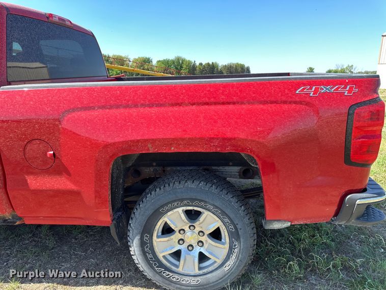 image for item EB2560 2014 Chevrolet  Silverado 1500 Double Cab pickup truck