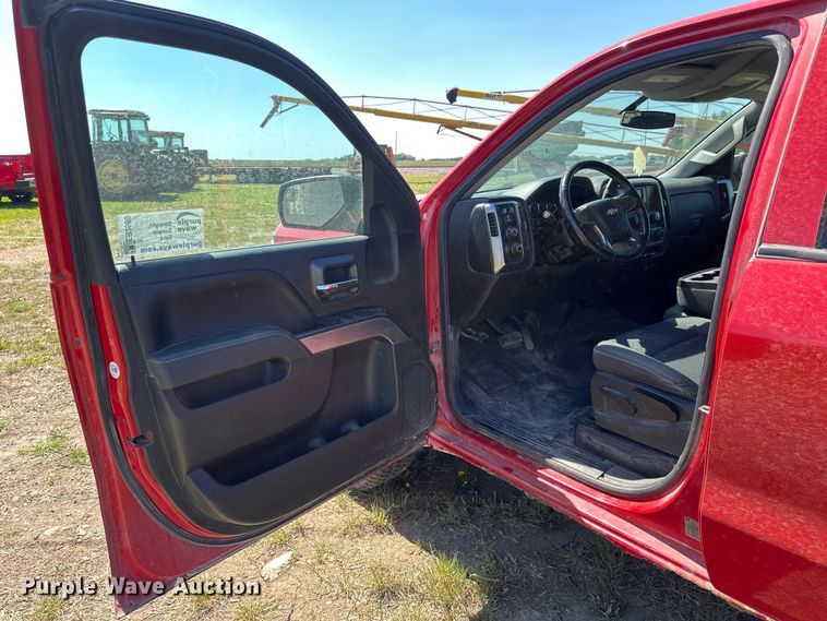 image for item EB2560 2014 Chevrolet  Silverado 1500 Double Cab pickup truck