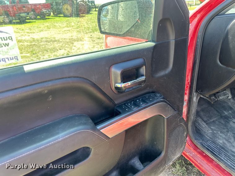 image for item EB2560 2014 Chevrolet  Silverado 1500 Double Cab pickup truck