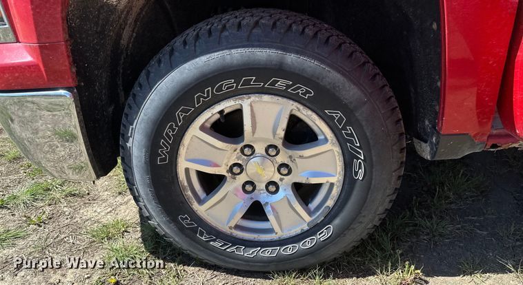 image for item EB2560 2014 Chevrolet  Silverado 1500 Double Cab pickup truck