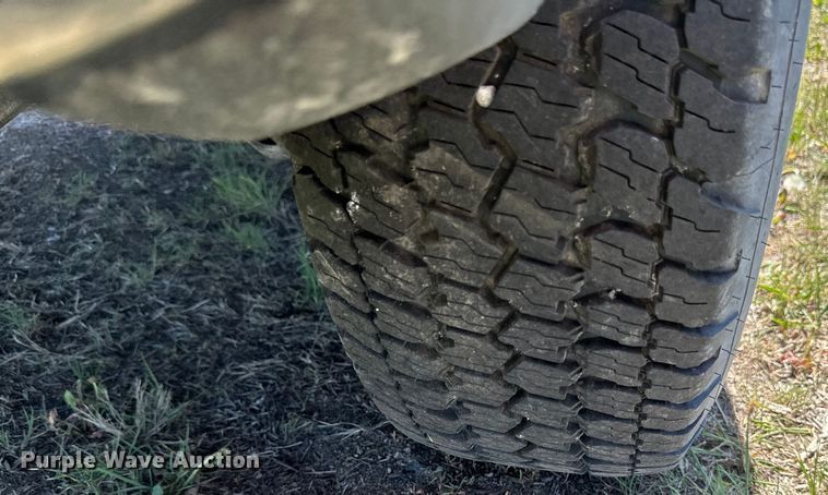 image for item EB2560 2014 Chevrolet  Silverado 1500 Double Cab pickup truck